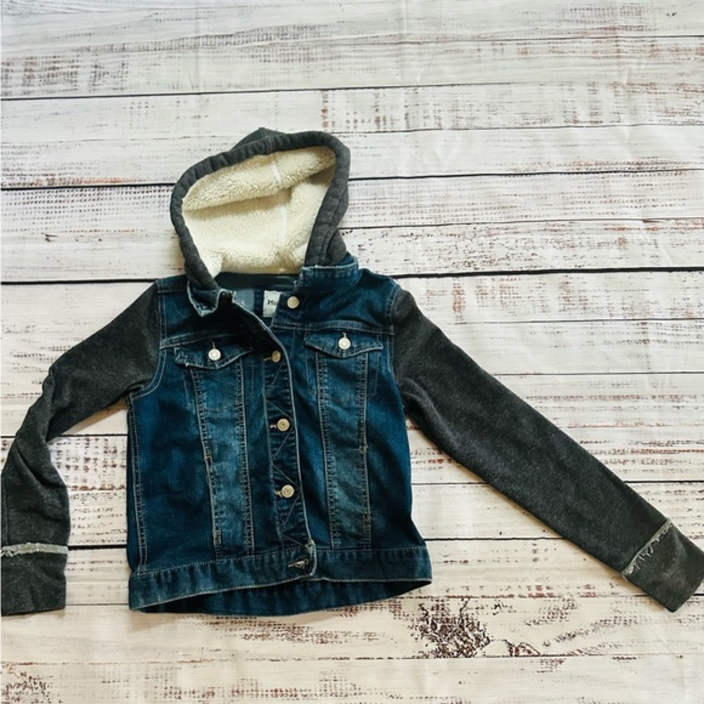 Girls Mudd Denim jacket! Size 12